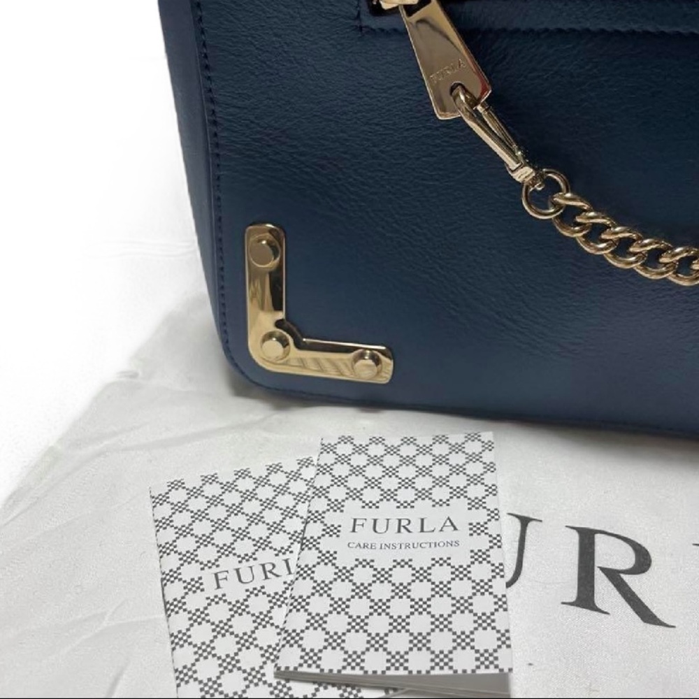 Furla Blue Leather Chain Tote Shoulder Bag with Gold Hardware - Picture 5 of 11